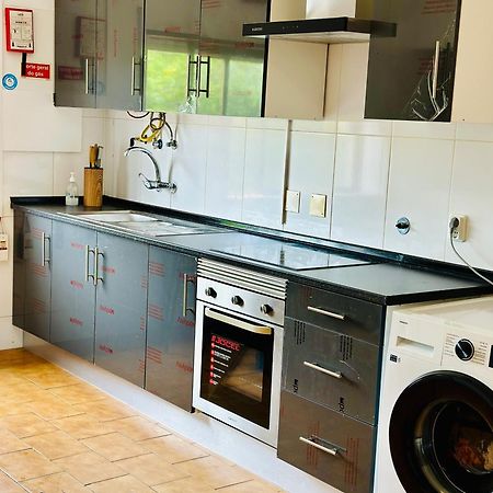 Portimao Central Holiday Guesthouse Εξωτερικό φωτογραφία